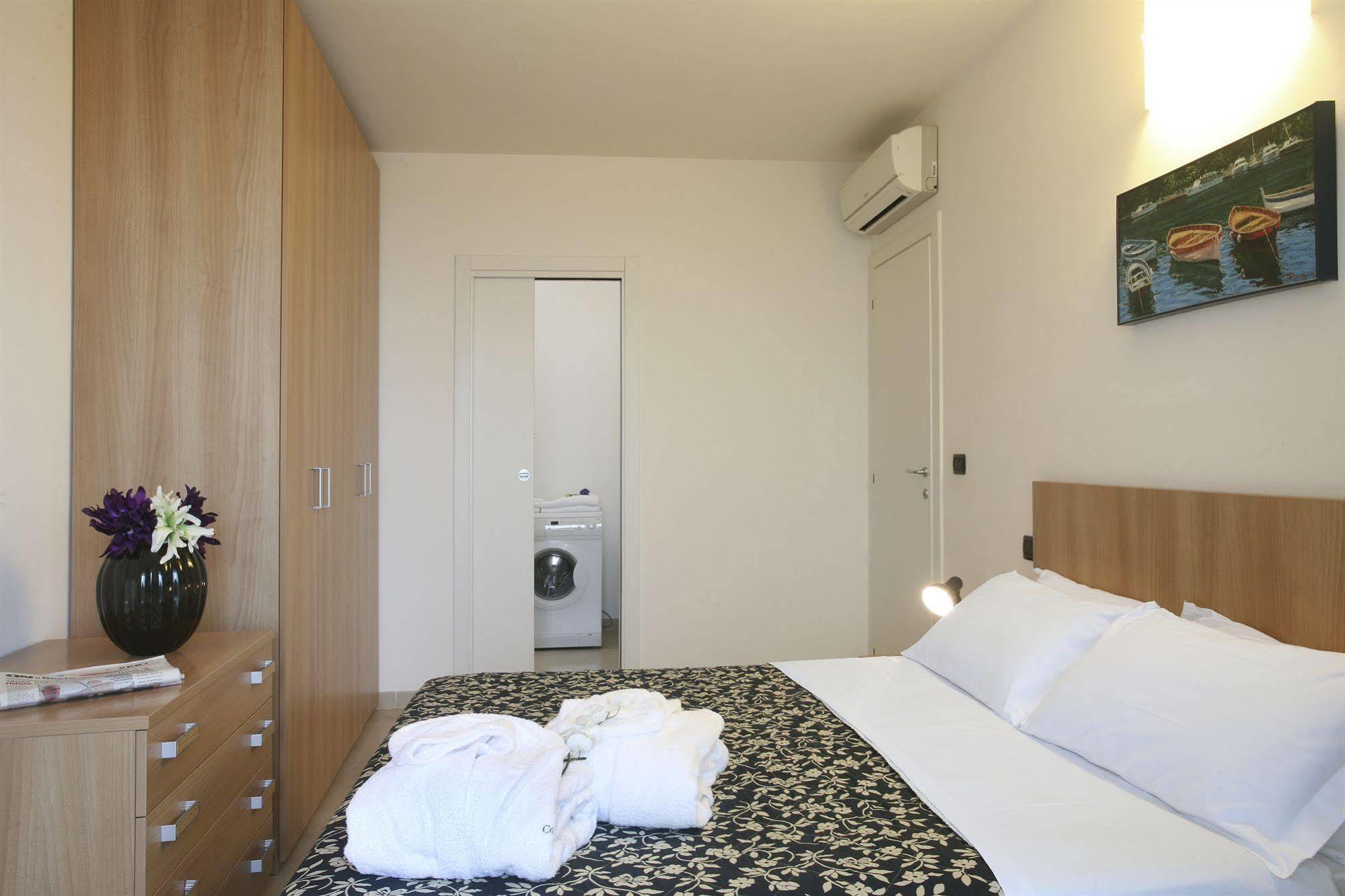 Residence A-More Rimini Buitenkant foto